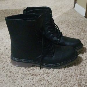 Rue 21 Combat boots